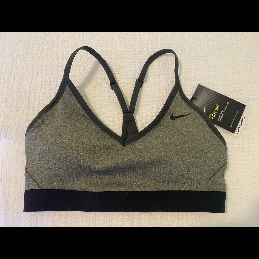 Women’s sports bra
